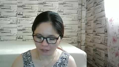 Snapshot of sexi_monica chatting on 12/24/24, 11:44 sexi_monica online show from 12/24/24, 11:44
