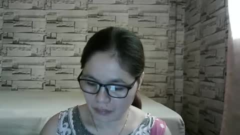 Snapshot of sexi_monica chatting on 01/01/25, 04:39 sexi_monica online show from 01/01/25, 04:39