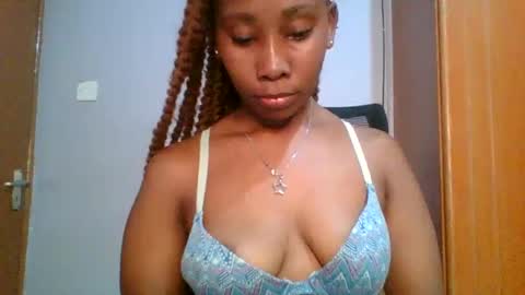Maggie online show from 02/04/25, 06:25