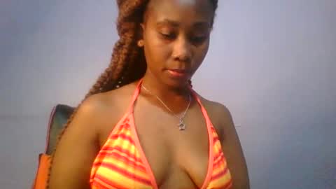 Maggie online show from 02/08/25, 04:57