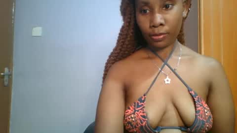 Maggie online show from 02/09/25, 06:05