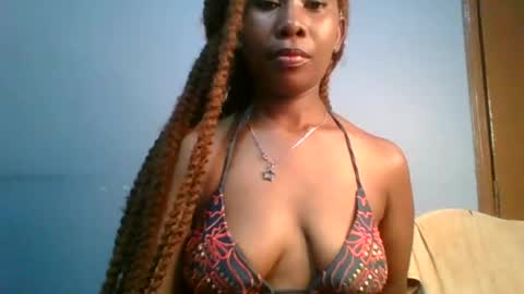 Maggie online show from 02/11/25, 11:54