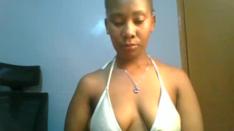 Maggie online show from 02/13/25, 03:50