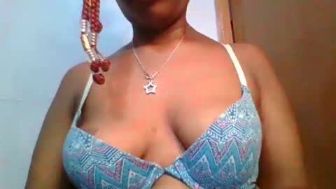 Maggie online show from 02/15/25, 10:00