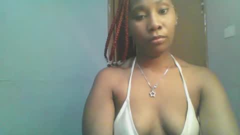 Maggie online show from 02/18/25, 12:39