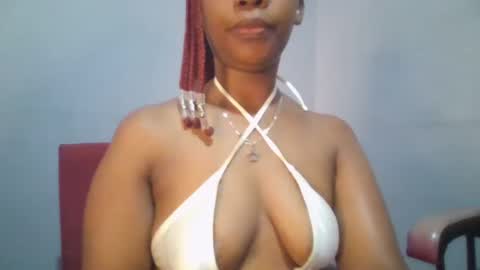 Maggie online show from 03/09/25, 04:05