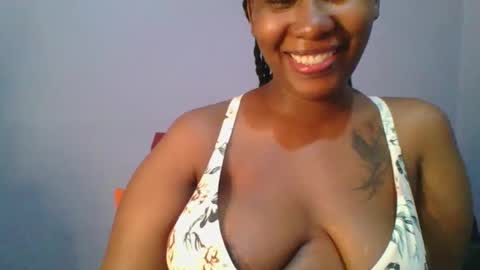 Maggie online show from 09/12/25, 05:13