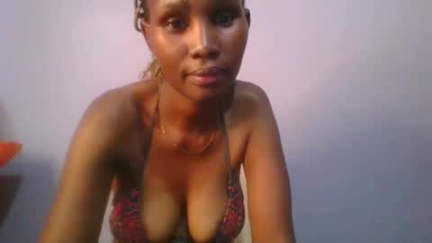 Snapshot of sexie_love chatting on 03/01/25, 06:57 Nancy online show from 03/01/25, 06:57
