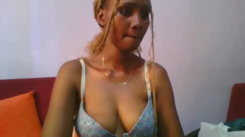 Snapshot of sexie_love chatting on 03/06/25, 10:52 Nancy online show from 03/06/25, 10:52