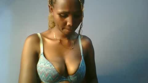 Snapshot of sexie_love chatting on 03/11/25, 06:21 Nancy online show from 03/11/25, 06:21