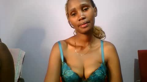 Snapshot of sexie_love chatting on 03/11/25, 03:12 Nancy online show from 03/11/25, 03:12