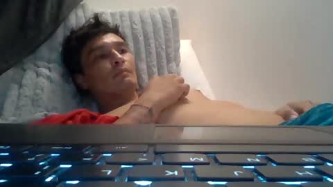 Snapshot of sexiiisenseiii chatting on 01/13/26, 11:04 dankdiggler online show from 01/13/26, 11:04