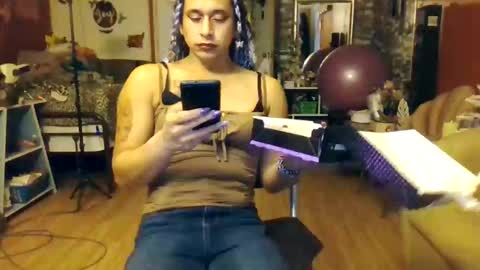 Snapshot of sexiwhiskey699 chatting on 11/23/25, 06:57 sexiwhiskey699 online show from 11/23/25, 06:57