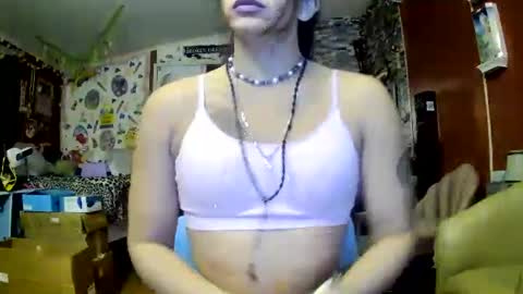 Snapshot of sexiwhiskey699 chatting on 04/15/26, 07:37 sexiwhiskey699 online show from 04/15/26, 07:37