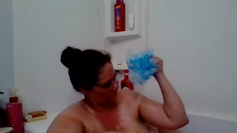 Snapshot of sexkitten1974 chatting on 06/12/26, 03:05 sexkitten1974 online show from 06/12/26, 03:05
