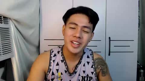 Snapshot of sexloversxxxx chatting on 11/13/25, 02:21 HI I AM JAMESPLEASE LET ME DO SOME HOT SHOWS FOR YOU HERE FOR MY SCHOOL AND FOR MY FAMILY online show from 11/13/25, 02:21