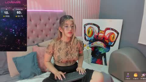 Snapshot of sexmilla_ chatting on 12/10/24, 08:16 My name is sexmilla Dont forget to follow me online show from 12/10/24, 08:16