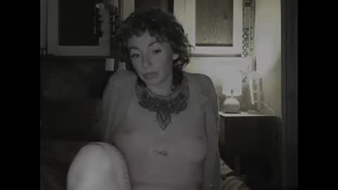 Snapshot of sexnchocolate chatting on 01/05/25, 07:07 Trixy Rose online show from 01/05/25, 07:07
