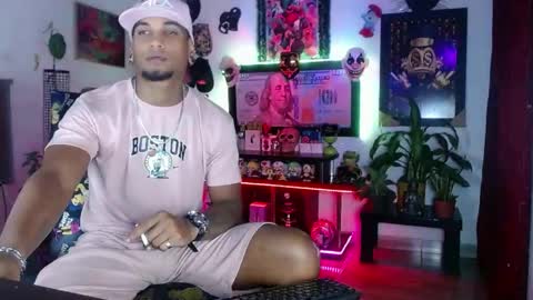 Aharon  ravelo online show from 06/07/26, 04:16
