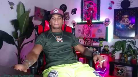 Aharon  ravelo online show from 07/15/26, 03:01