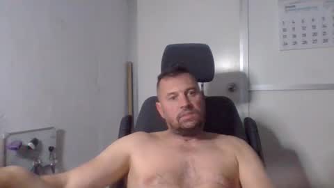 Snapshot of sexoatope79 chatting on 11/05/25, 08:09 sexoatope79 online show from 11/05/25, 08:09