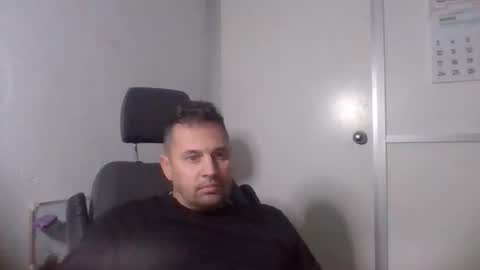 Snapshot of sexoatope79 chatting on 11/17/25, 08:03 sexoatope79 online show from 11/17/25, 08:03