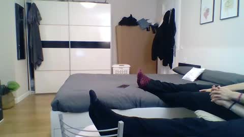 sexopareja332023 online show from 01/03/25, 10:19