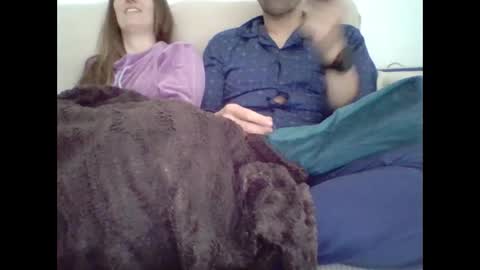 sexopareja332023 online show from 02/09/25, 03:01