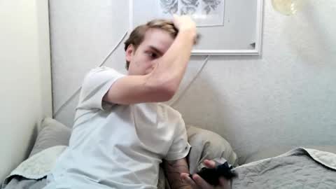 Snapshot of sexplace_ chatting on 04/27/26, 07:01 Jennis and OliverPvt is open online show from 04/27/26, 07:01