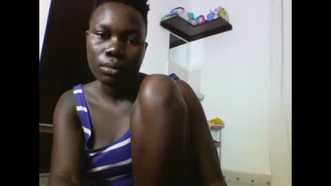 sexqueen02 online show from 02/03/25, 10:58