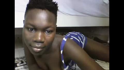 sexqueen02 online show from 02/17/25, 12:48