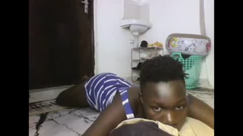 sexqueen02 online show from 02/19/25, 02:55