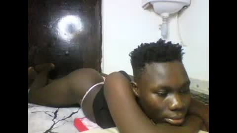 sexqueen02 online show from 02/22/25, 12:38