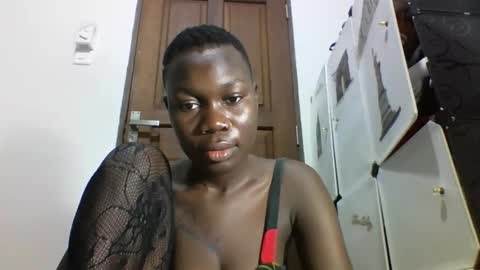 sexqueen02 online show from 09/14/25, 12:15