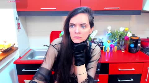 Snapshot of sexqueen1111 chatting on 02/03/25, 05:07 sexqueen1111 online show from 02/03/25, 05:07