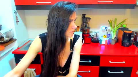 Snapshot of sexqueen1111 chatting on 03/12/25, 12:04 sexqueen1111 online show from 03/12/25, 12:04