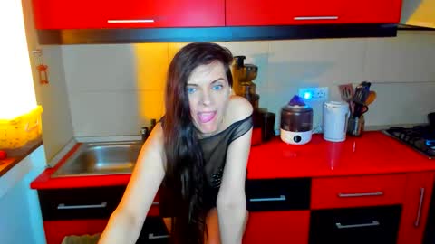 sexqueen1111 online show from 03/13/26, 02:45