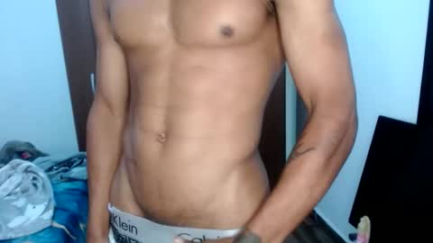 Snapshot of sexseason777 chatting on 11/27/25, 08:55 STIIV G online show from 11/27/25, 08:55