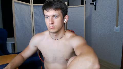 Snapshot of sexstivelove chatting on 05/30/26, 06:38 sexstivelove online show from 05/30/26, 06:38