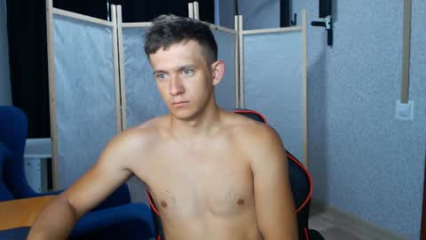 Snapshot of sexstivelove chatting on 06/18/26, 06:57 sexstivelove online show from 06/18/26, 06:57