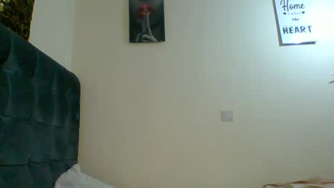 Snapshot of sexsy_sally chatting on 12/27/24, 08:50 sexsysally online show from 12/27/24, 08:50