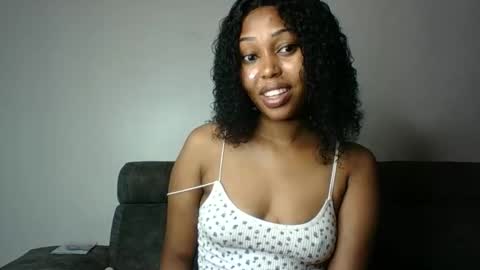 Snapshot of sexttiana_ebony chatting on 10/11/25, 10:14 sexttiana_ebony online show from 10/11/25, 10:14