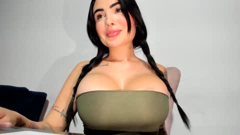 SARA    online show from 10/16/25, 12:55