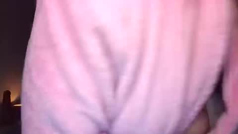 Snapshot of sexualangel chatting on 02/15/26, 05:15 Verona online show from 02/15/26, 05:15