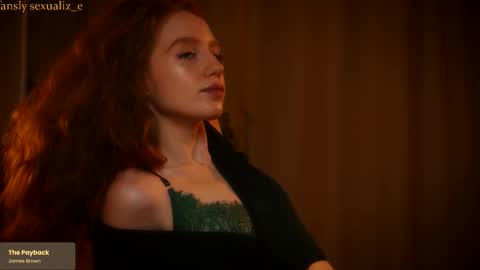 Snapshot of sexualiz_e chatting on 09/13/25, 08:19 Liz online show from 09/13/25, 08:19