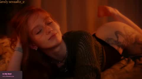 Snapshot of sexualiz_e chatting on 10/02/25, 10:39 Liz online show from 10/02/25, 10:39