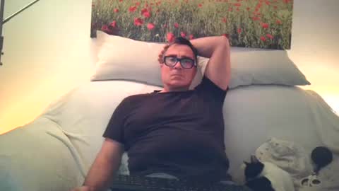 Sexurbation online show from 12/25/24, 08:28