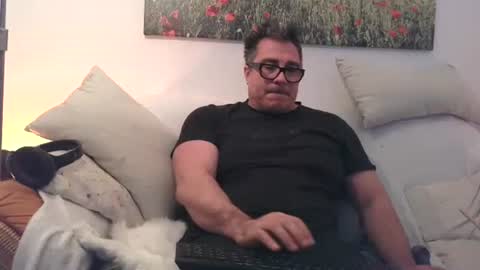 Snapshot of sexurbation chatting on 10/26/25, 03:40 Sexurbation online show from 10/26/25, 03:40