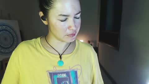 Snapshot of sexwwoman chatting on 01/28/25, 12:36 CHIARA online show from 01/28/25, 12:36