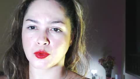 Snapshot of sexwwoman chatting on 02/27/25, 02:21 CHIARA online show from 02/27/25, 02:21